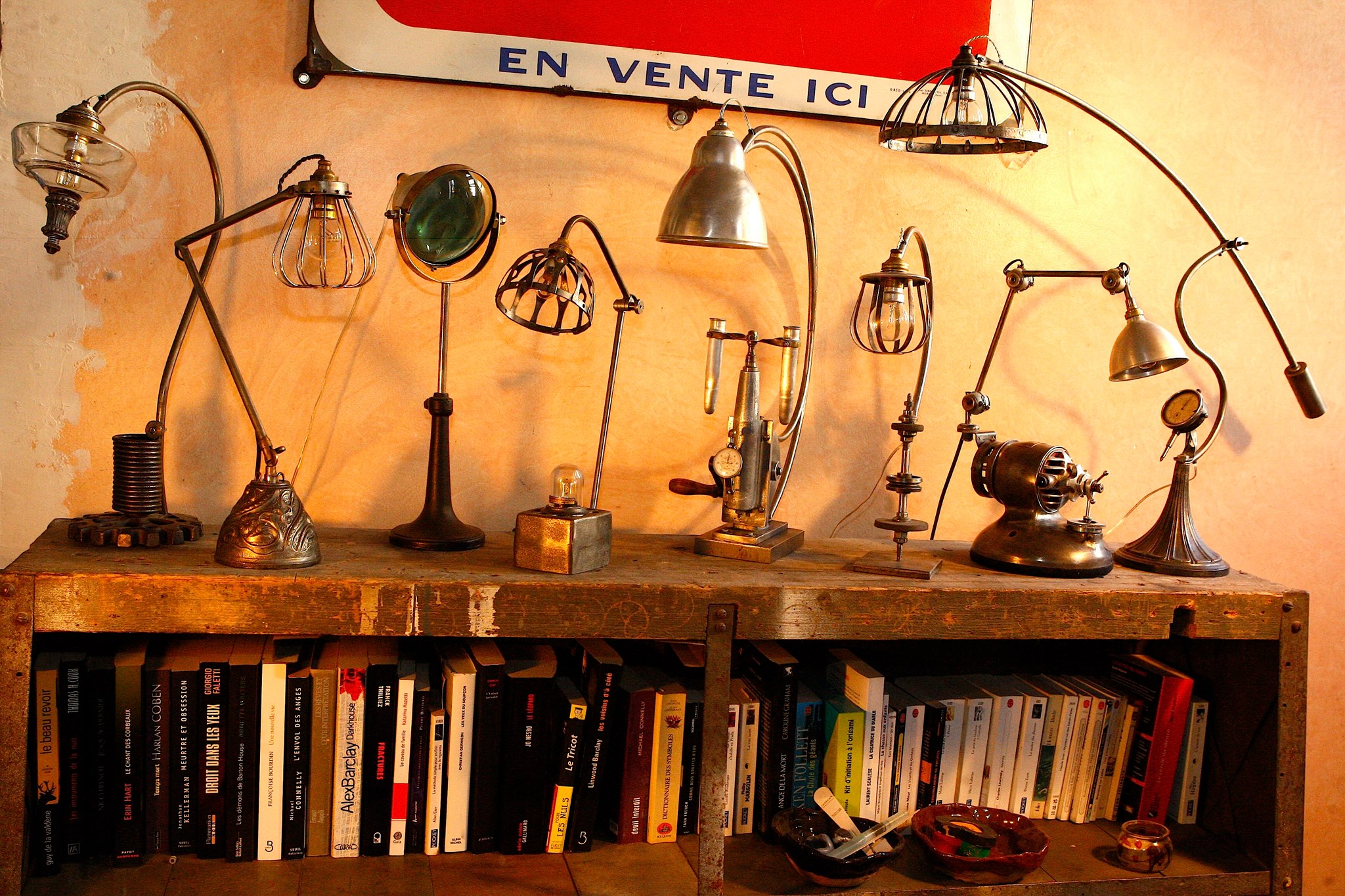 Lampe d'atelier à fixer - l'Atelier de L'Arche