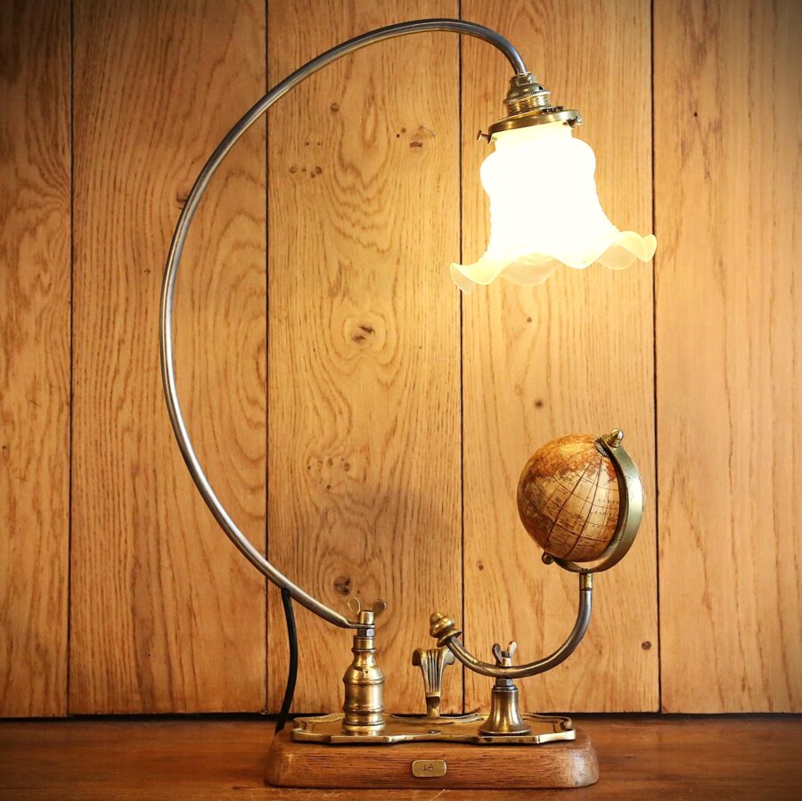 Création lampe Art Déco bronze, laiton, globe terrestre