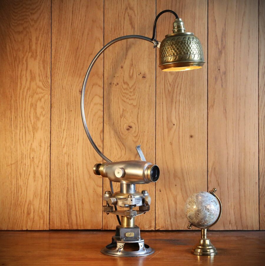 Création lampe de métier instrument de collection