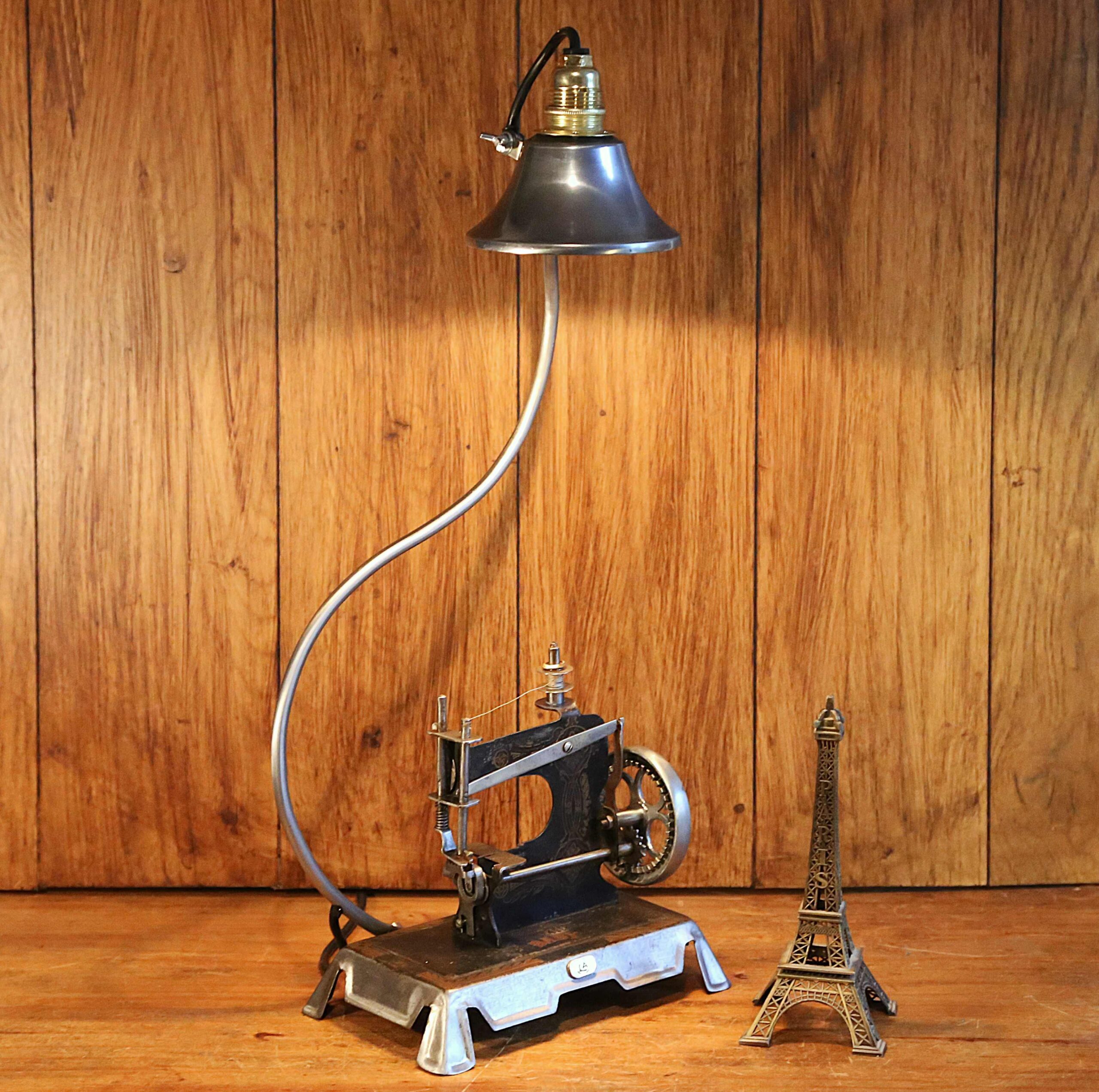 Création lampe jouet machine à coudre vintage – Image 10