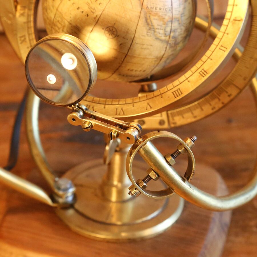 Création lampe unique Steampunk astronomie – Image 5