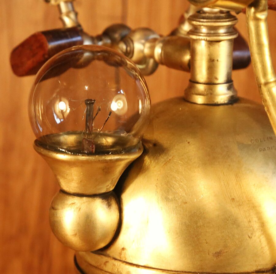 Création originale luminaire Steampunk esprit cabinet de curiosités – Image 8