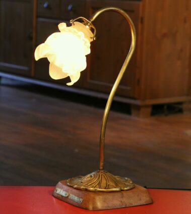 Lampe Art Nouveau laiton et bronze