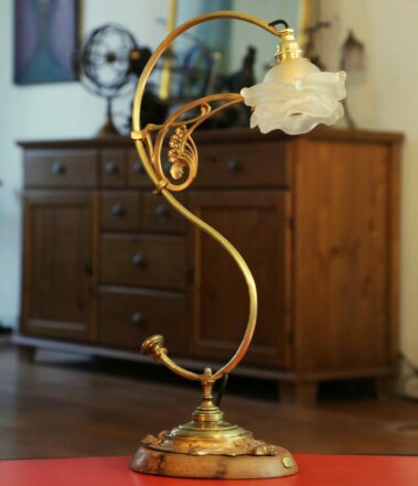 Lampe Art Nouveau laiton et bronze