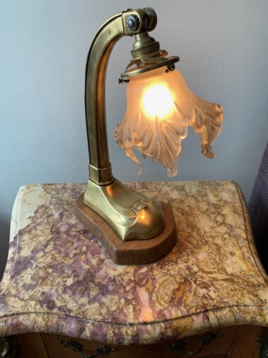 Lampe Art Nouveau abat-jour pâte de verre