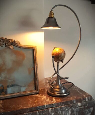 Lampe globe terrestre