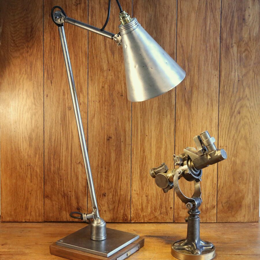 Grande lampe de bureau métal articulée atelier industriel
