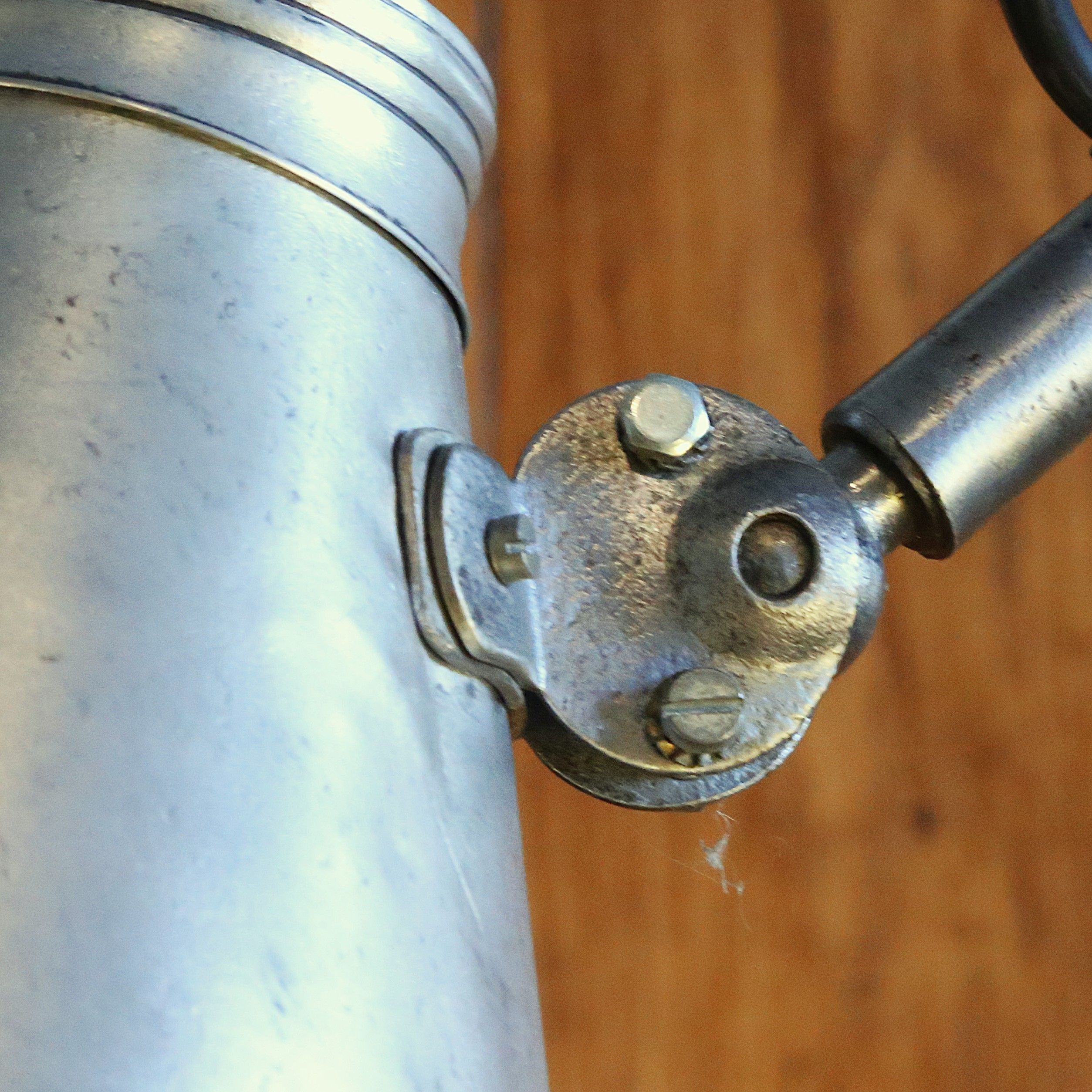 Grande lampe de bureau métal articulée atelier industriel – Image 7