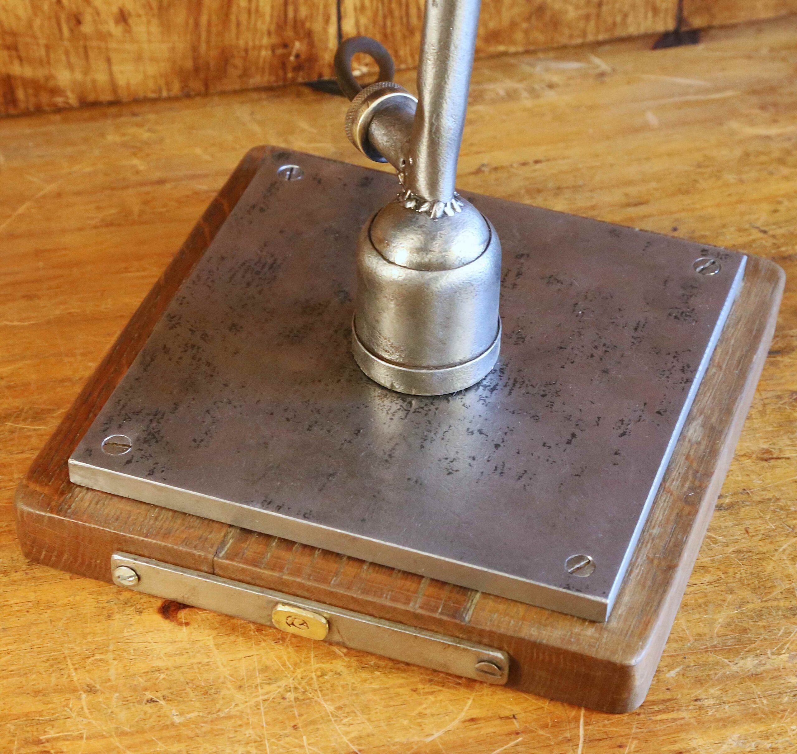 Grande lampe de bureau métal articulée atelier industriel – Image 9