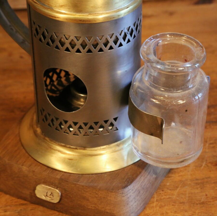 Lampe à poser ancien vaporisateur médical – Image 9