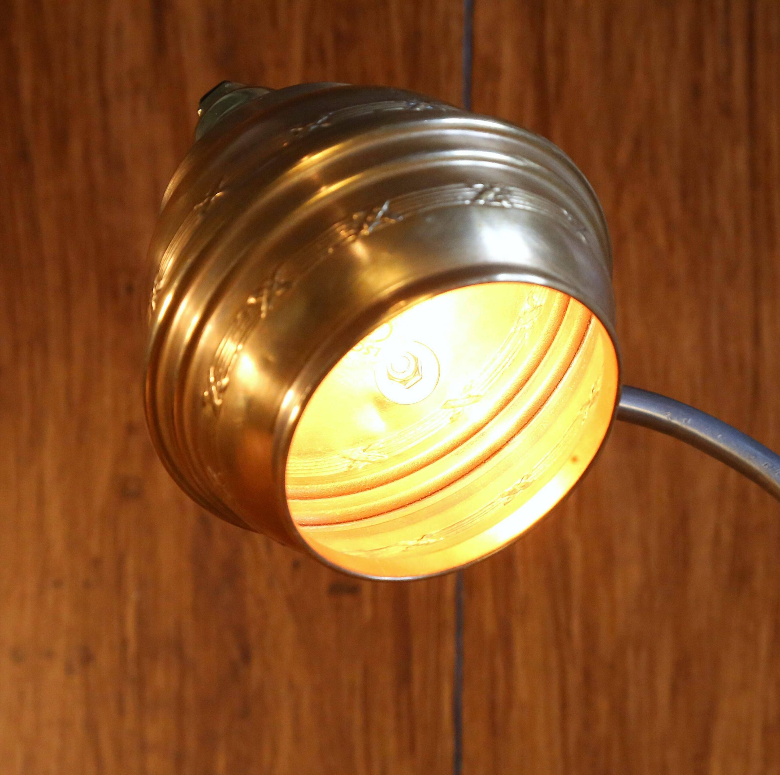 Lampe à poser ancien vaporisateur médical – Image 8