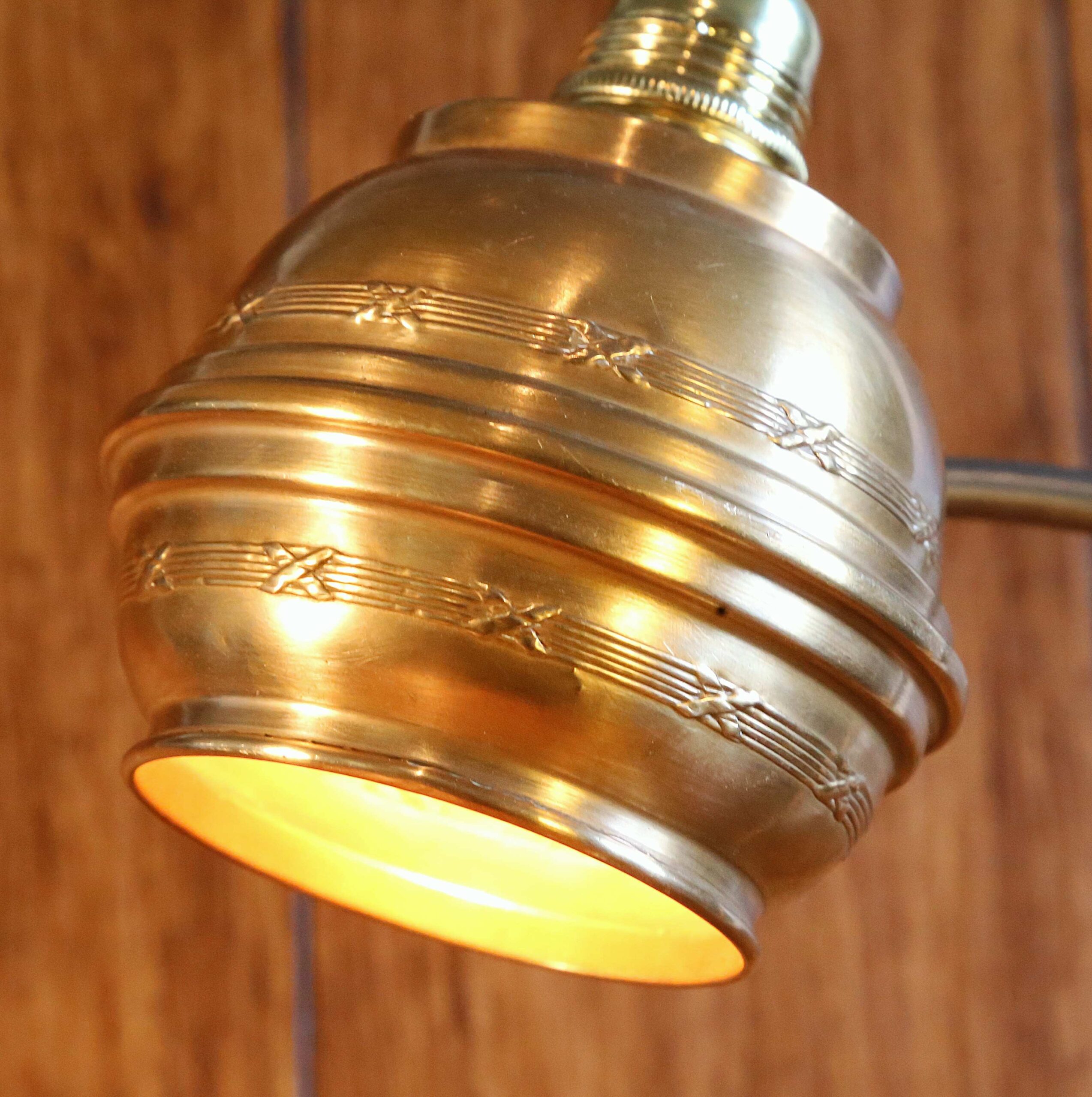 Lampe à poser ancien vaporisateur médical – Image 6