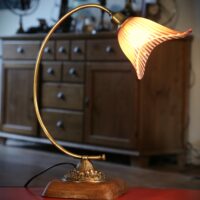 Lampe à poser Art Nouveau laiton tulipe fleur