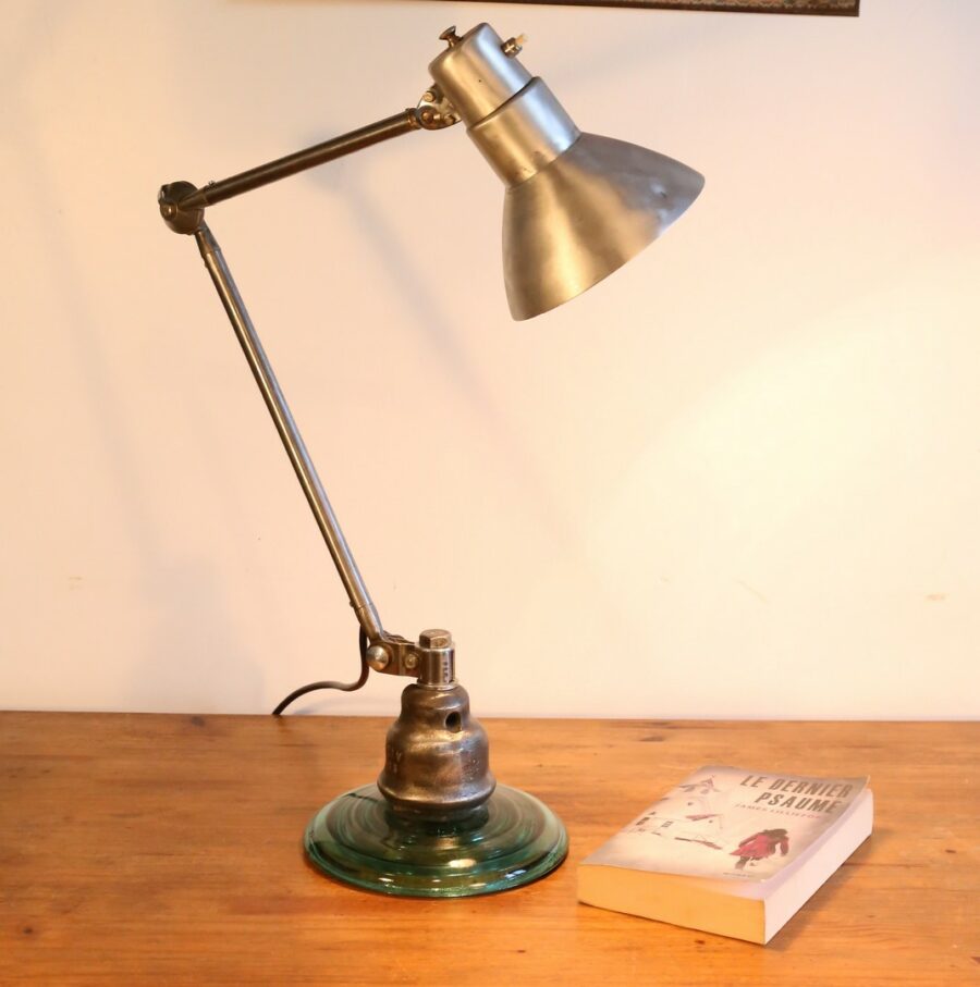 Lampe à poser articulée industrielle – Image 3