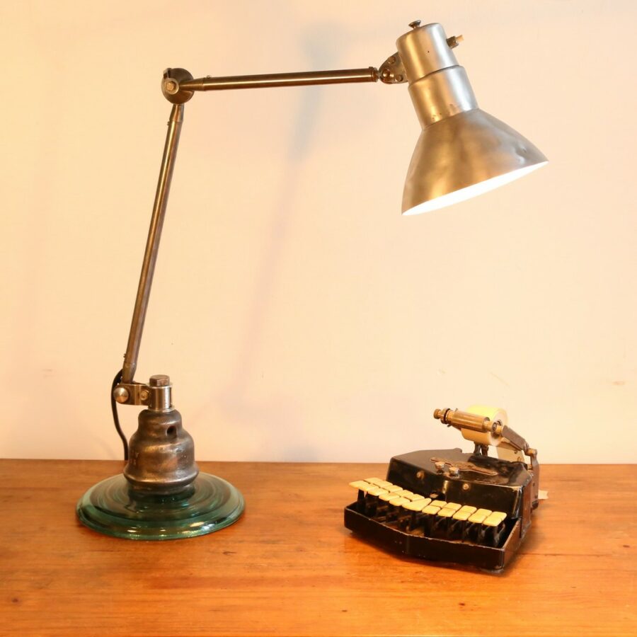 Lampe à poser articulée industrielle – Image 4