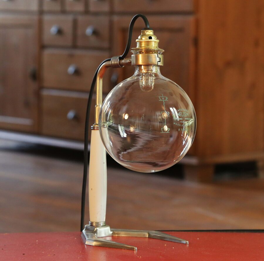 Lampe Art Déco cafetière vintage verre laiton et porcelaine – Image 3