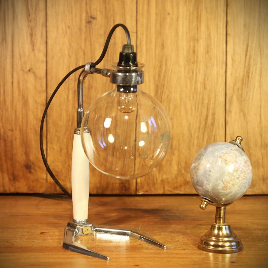 Lampe Art Déco cafetière vintage verre et métal chromé