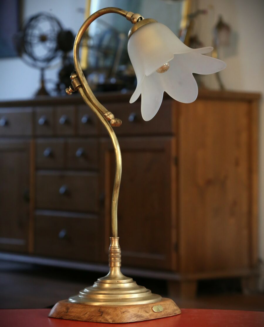 Lampe Art Déco laiton fleur – Image 6