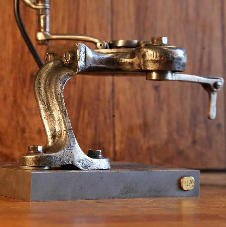 Lampe articulée phare de vélo vintage mécanismes Singer – Image 6