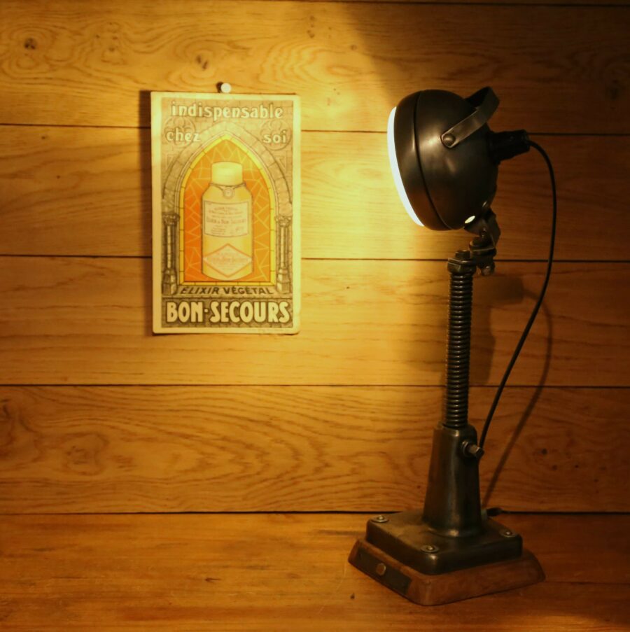 Lampe artisanale articulée phare vintage – Image 6