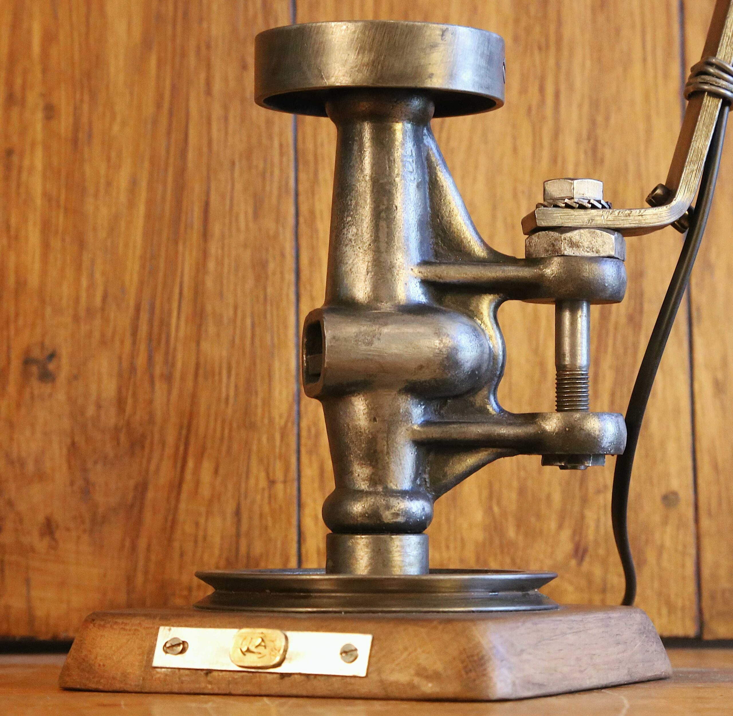 Lampe artisanale articulée phare vintage – Image 4