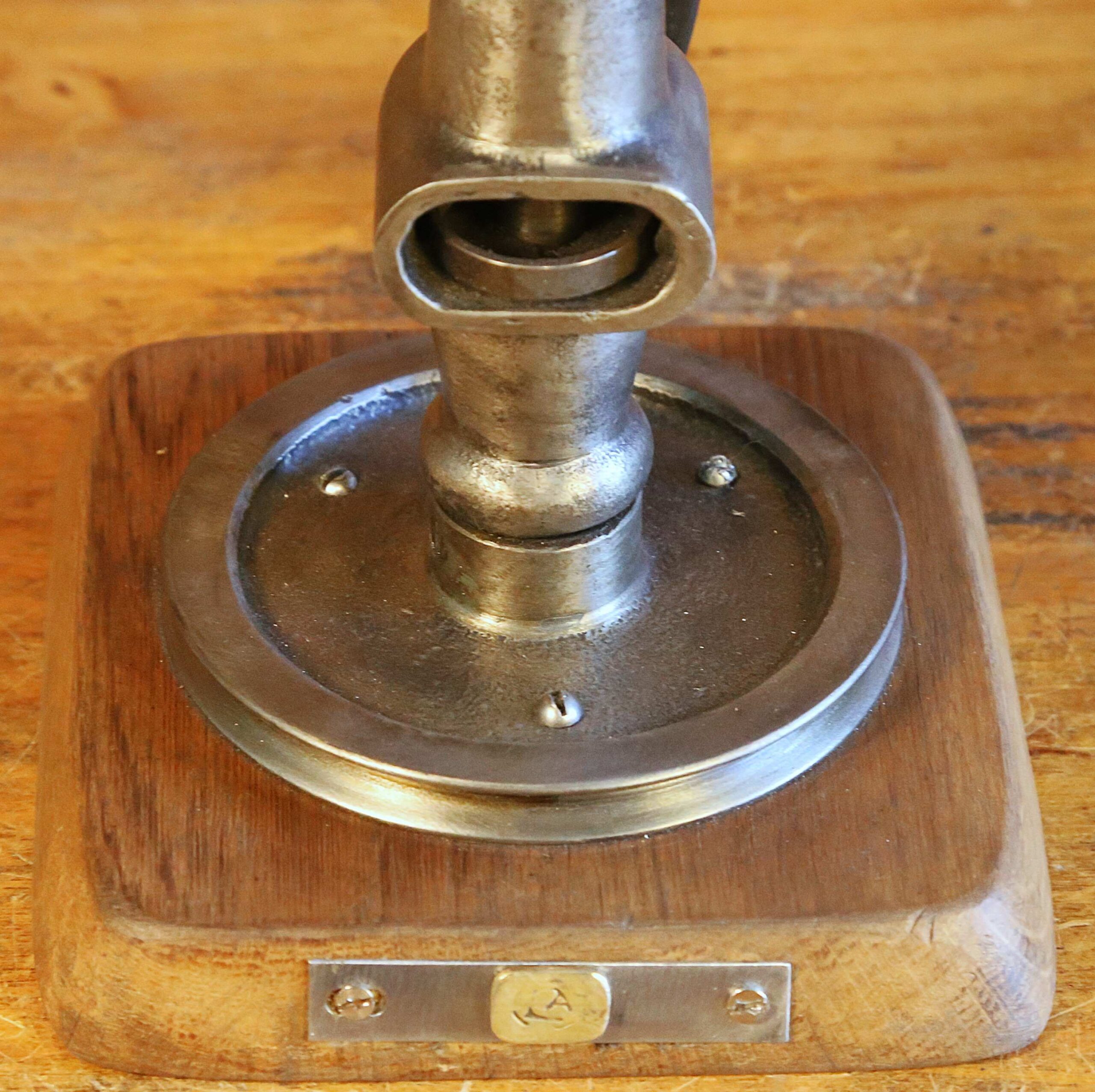 Lampe artisanale articulée phare vintage – Image 9