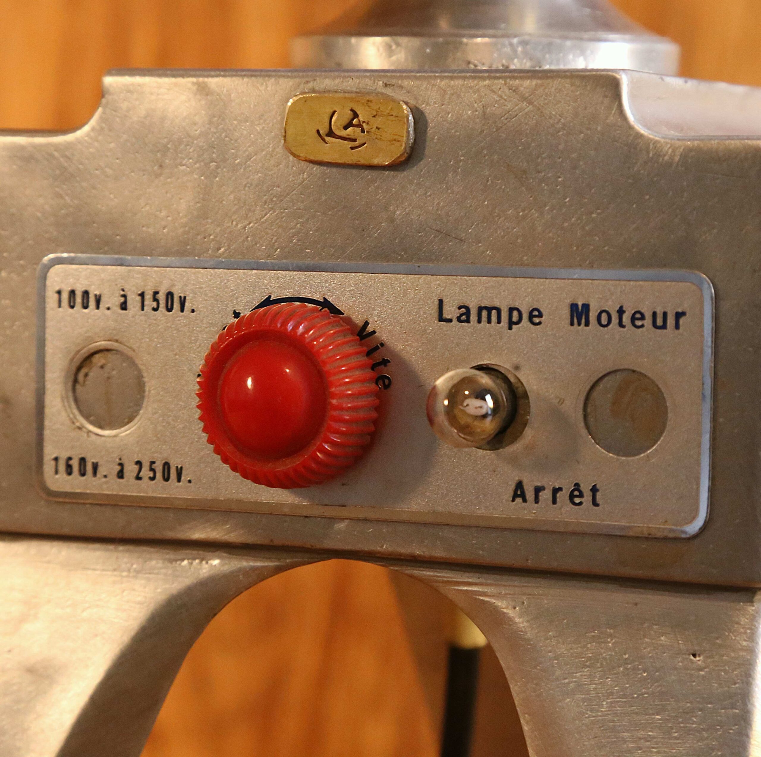 Lampe artisanale métal style industriel – Image 3