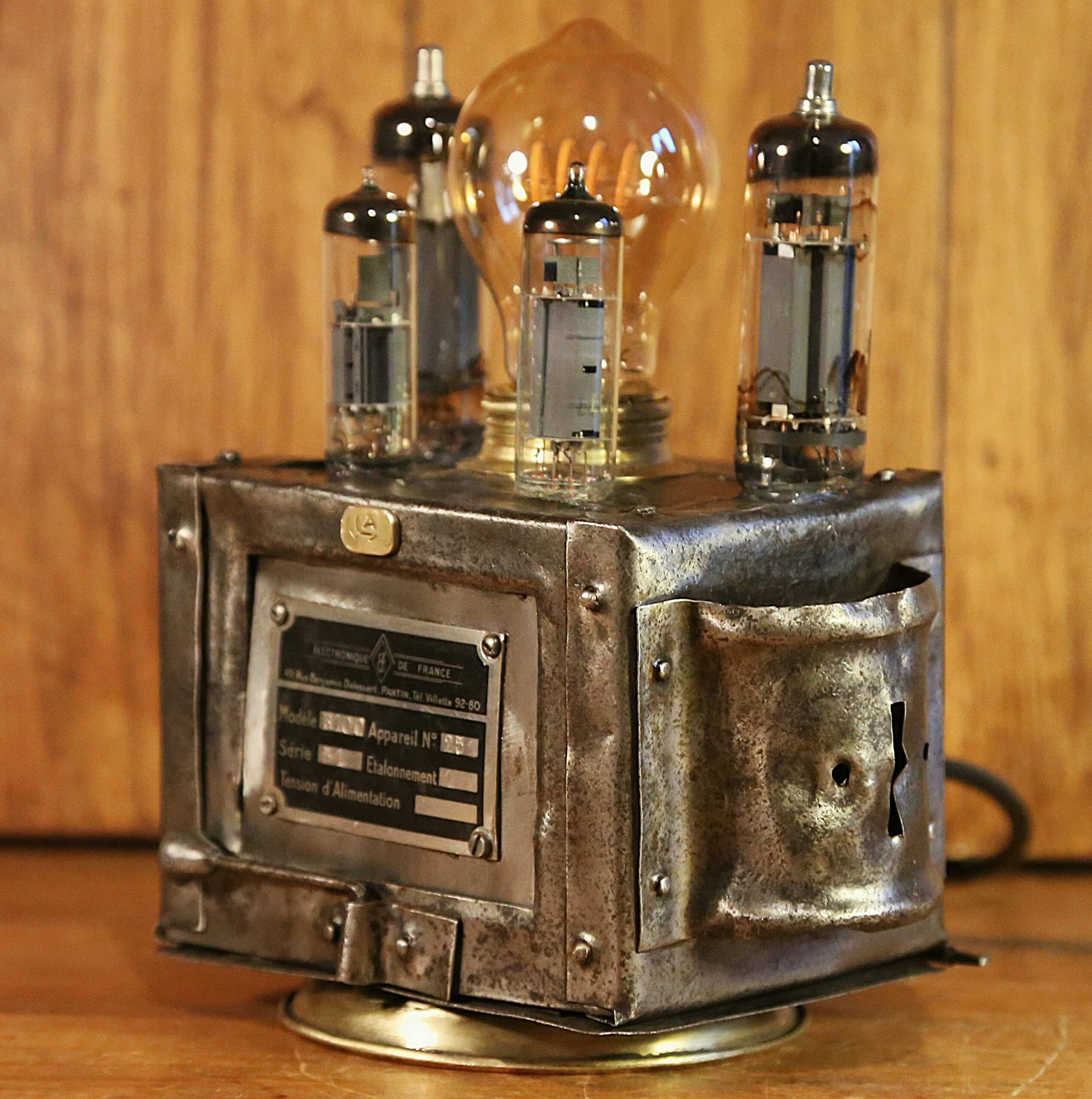 Lampe création artisanale Steampunk métal et verre – Image 6