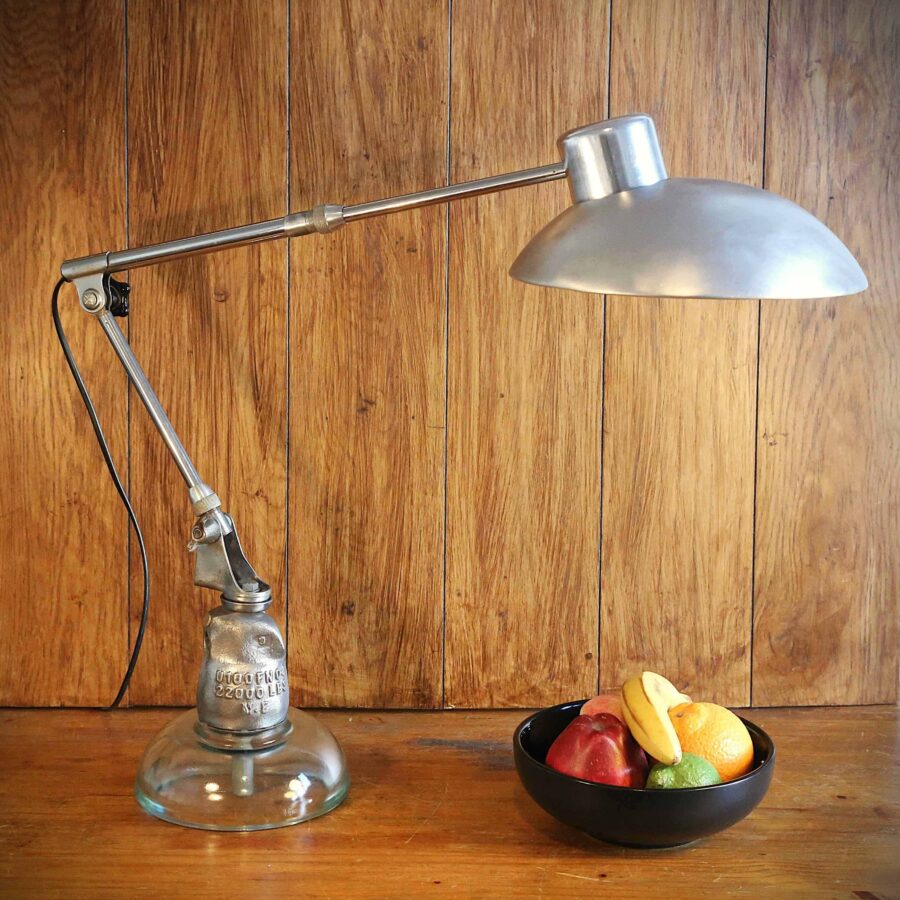 Lampe de bureau articulée style industriel