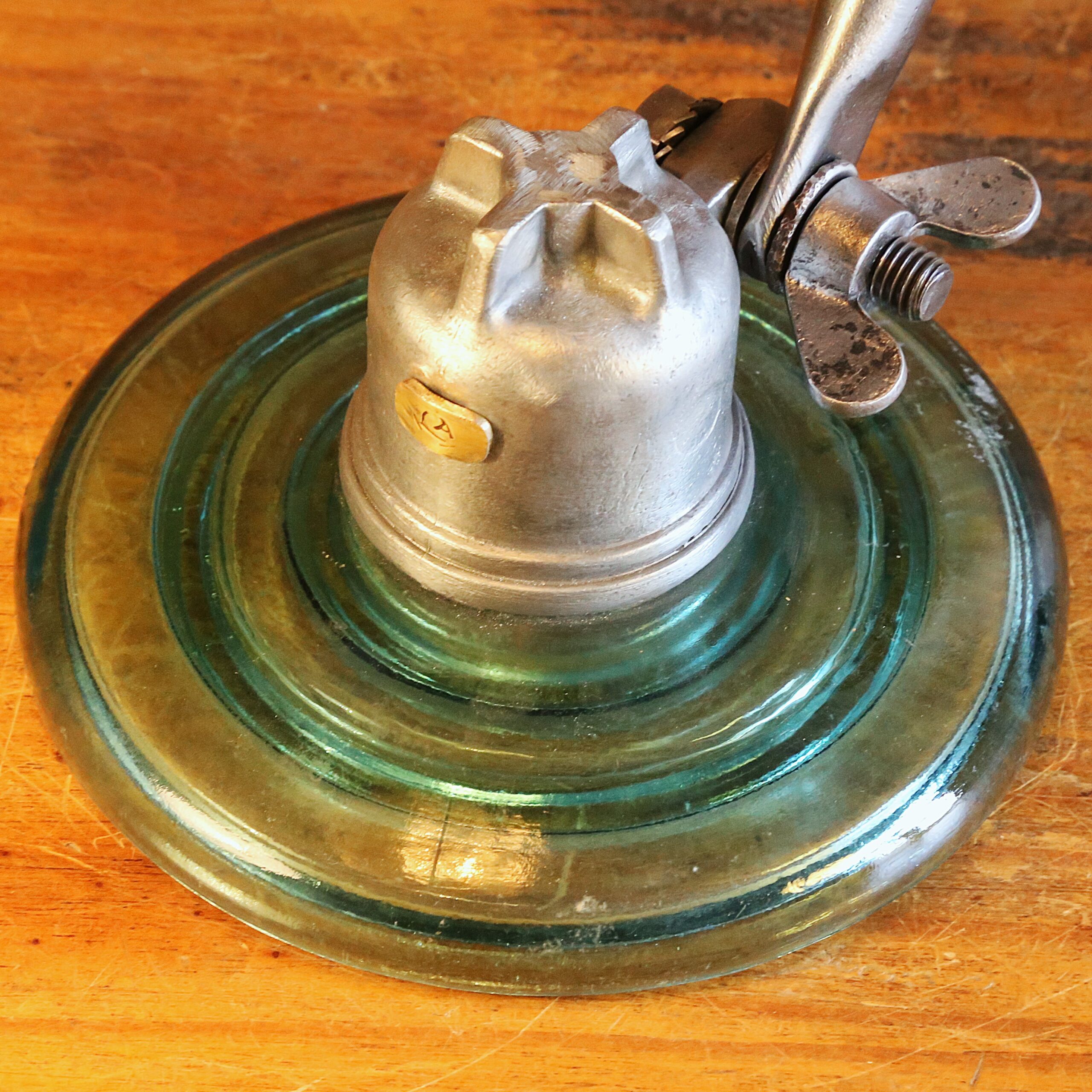 Lampe de bureau articulée style industriel – Image 4