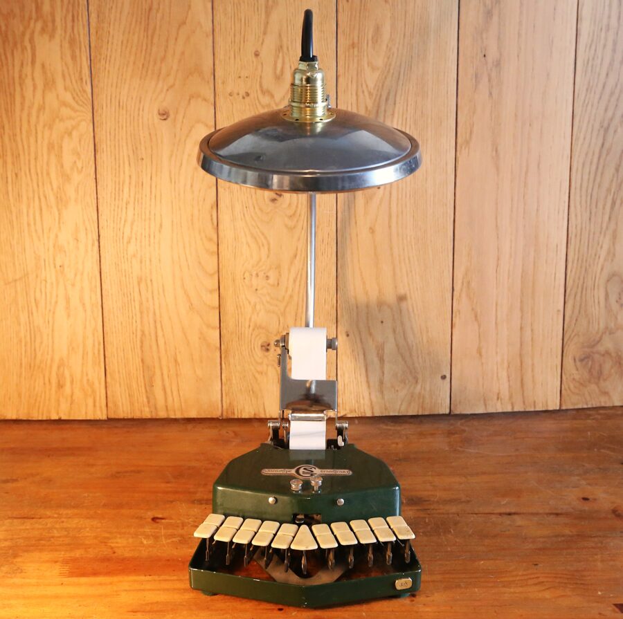 Lampe de bureau machine à écrire vintage – Image 9