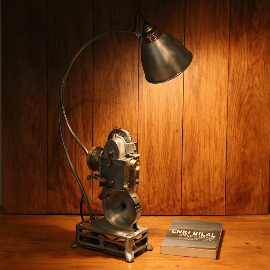Lampe de créateur projecteur de film Pathé vintage