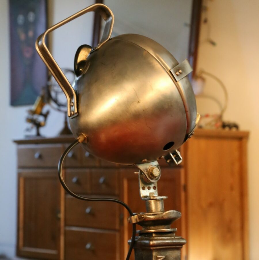 Lampe de métier garagiste phare et cric – Image 5