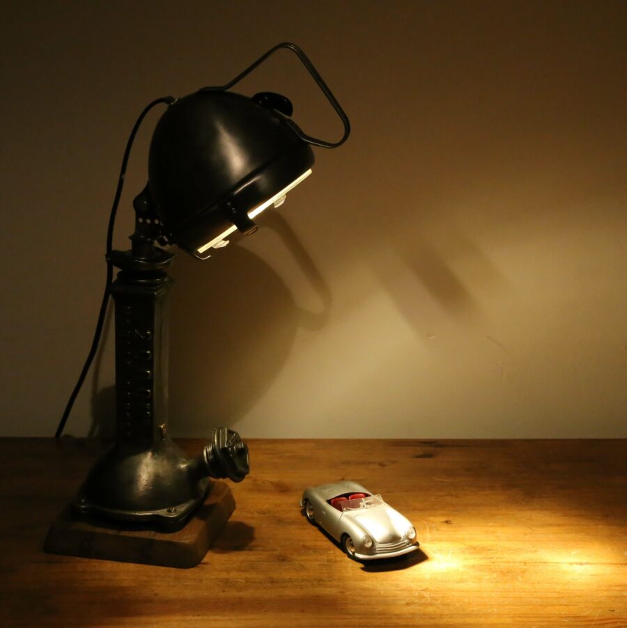 Lampe de métier garagiste phare et cric – Image 2