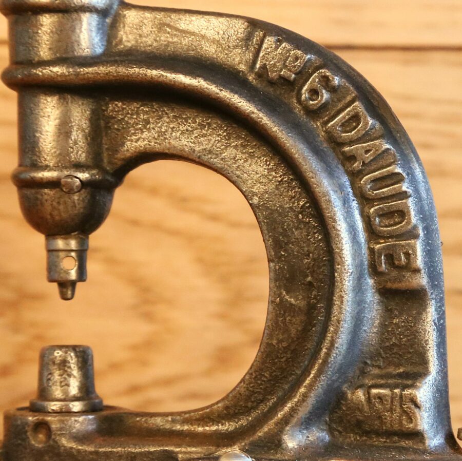 Lampe de métier presse cordonnier – Image 3