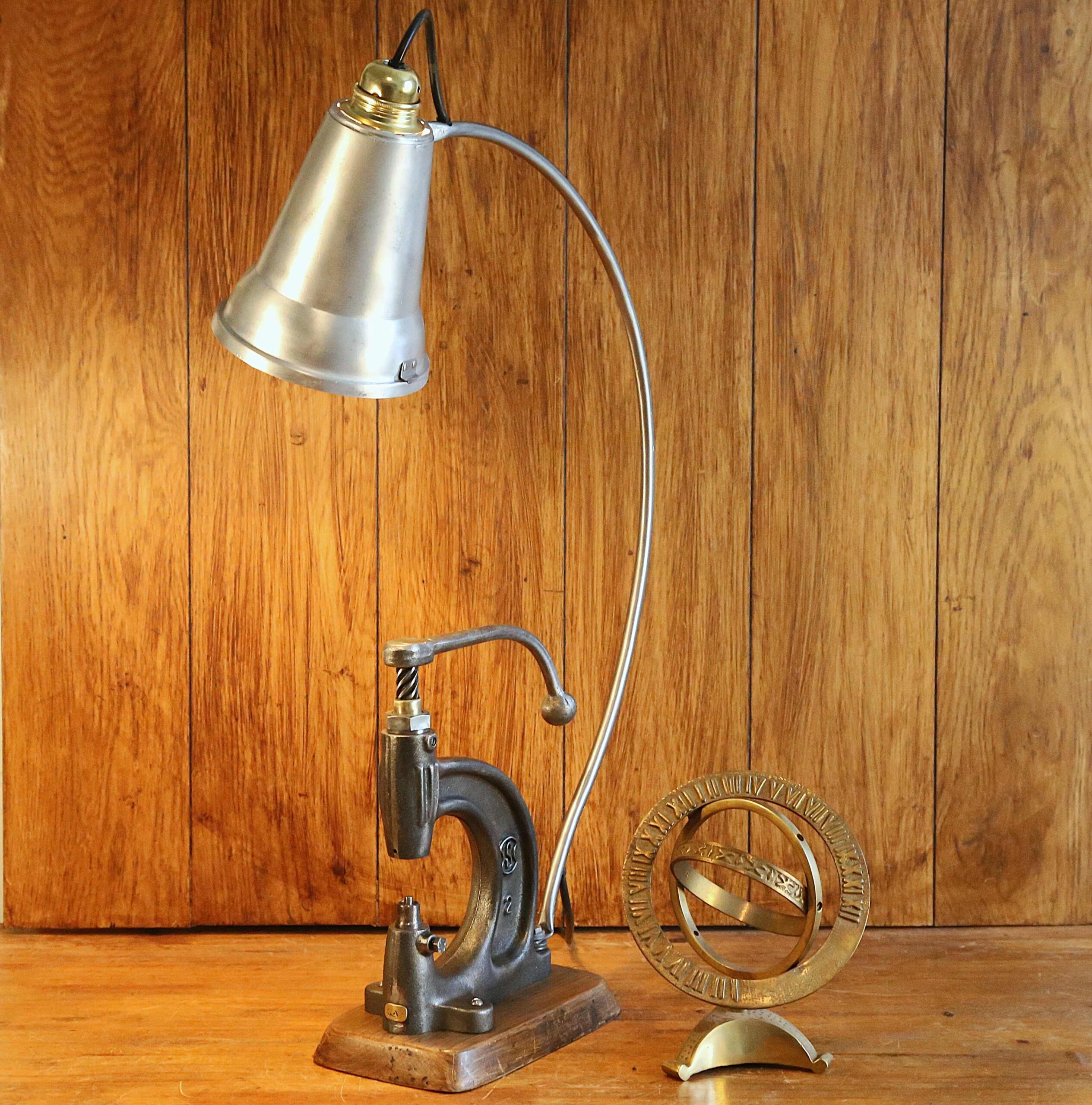 Lampe de métier presse de bourrelier et cordonnier – Image 9