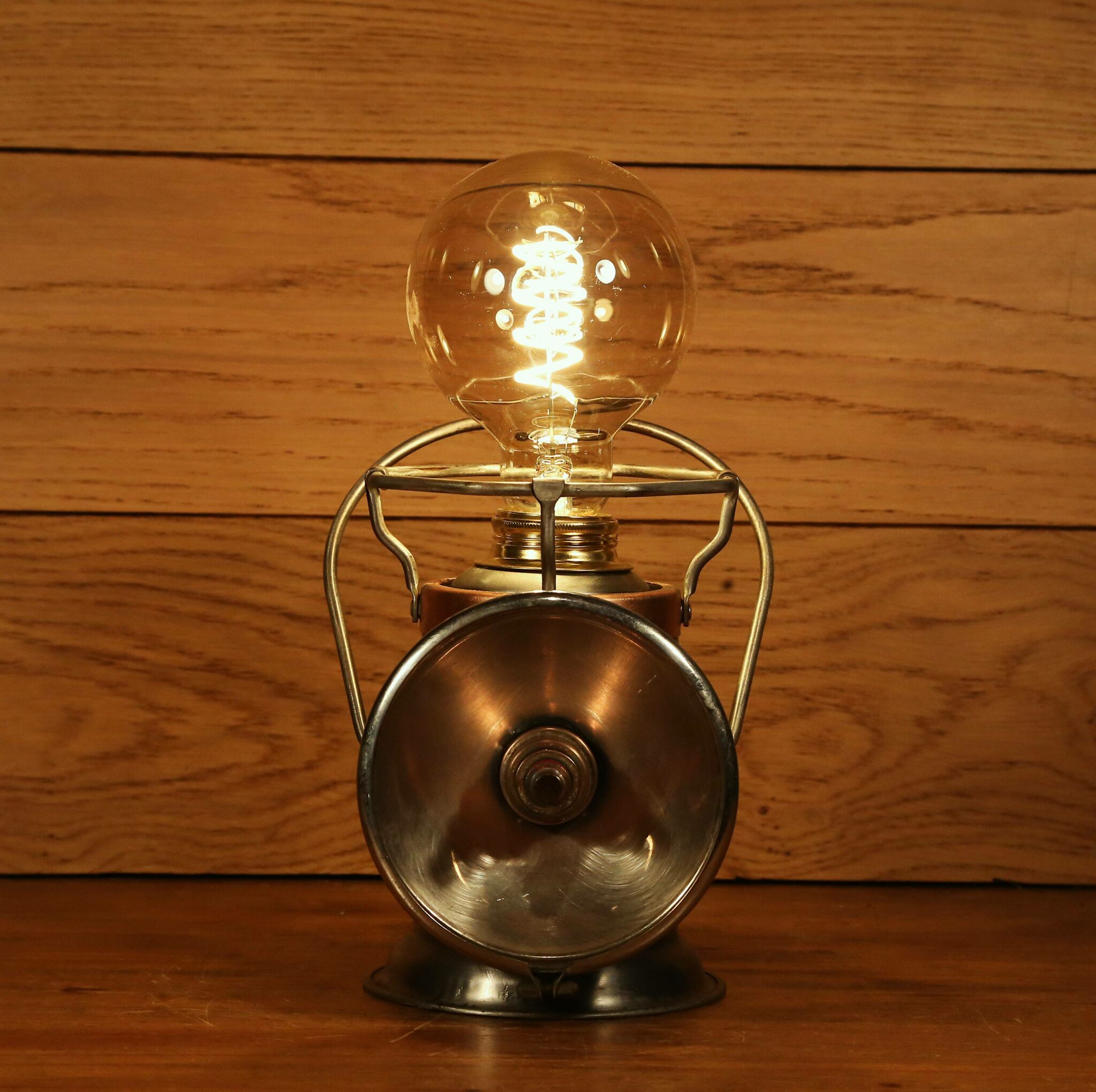 Lampe de métier vintage originale