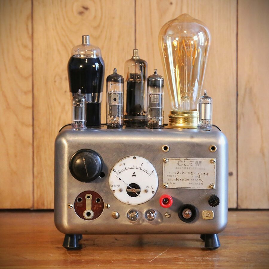 Lampe de table Steampunk chargeur vintage