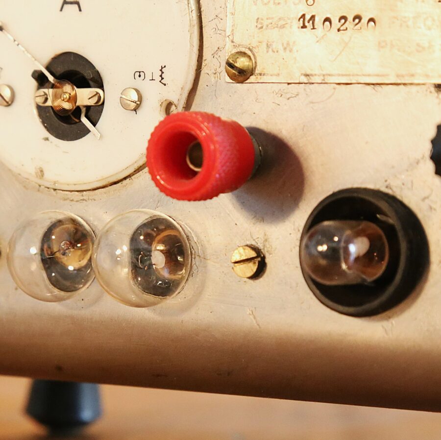 Lampe de table Steampunk chargeur vintage – Image 4