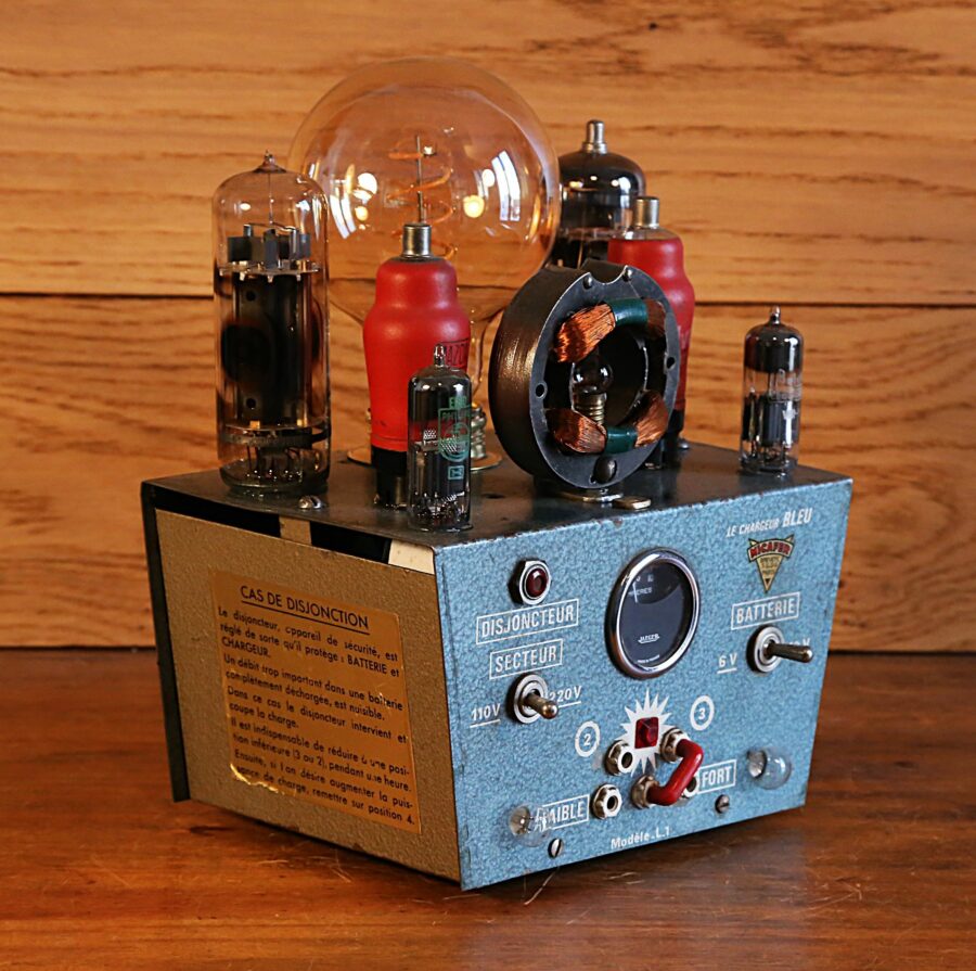 Lampe à poser Steampunk chargeur en métal – Image 10
