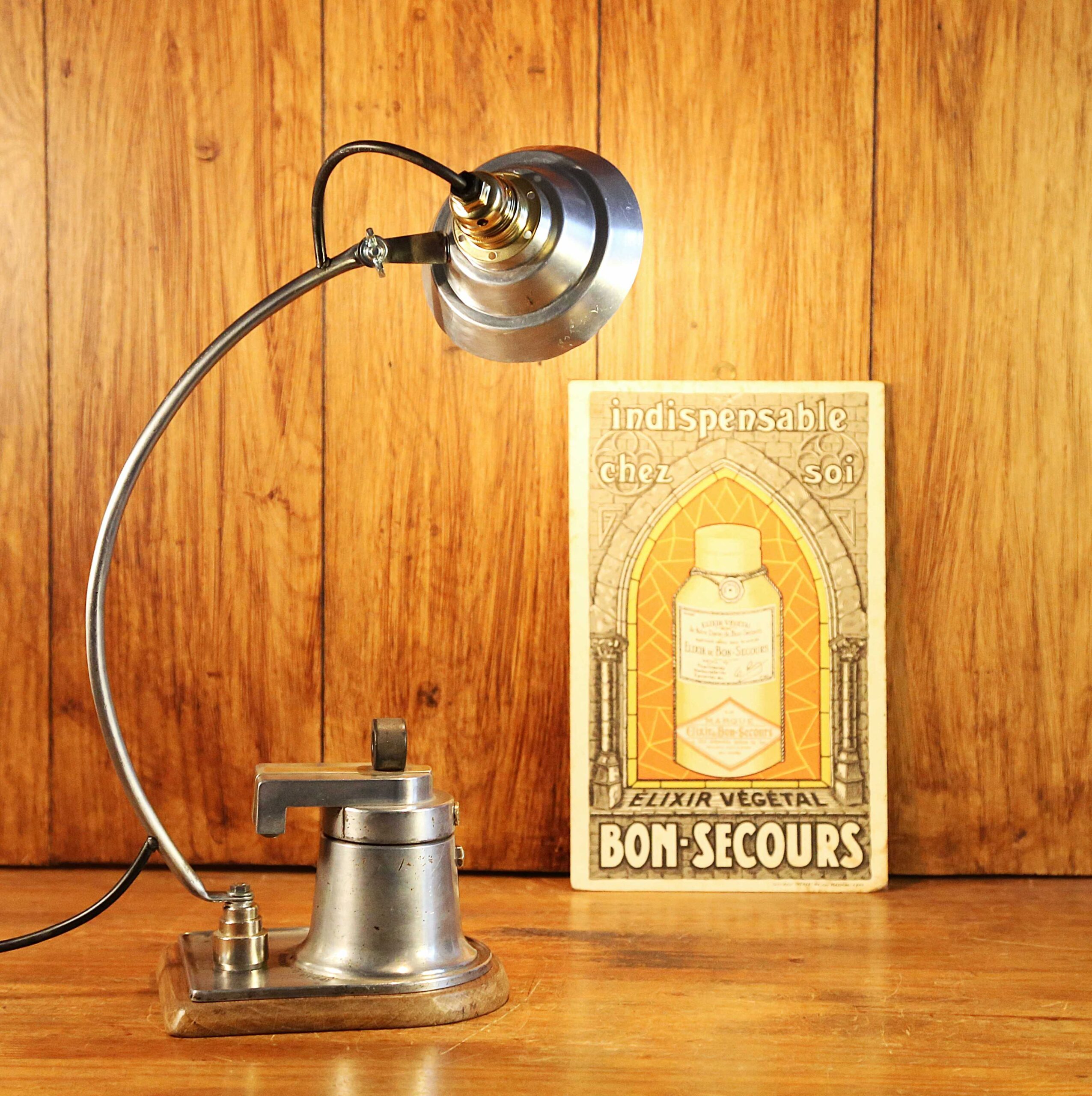 Lampe design Art Déco en métal – Image 3