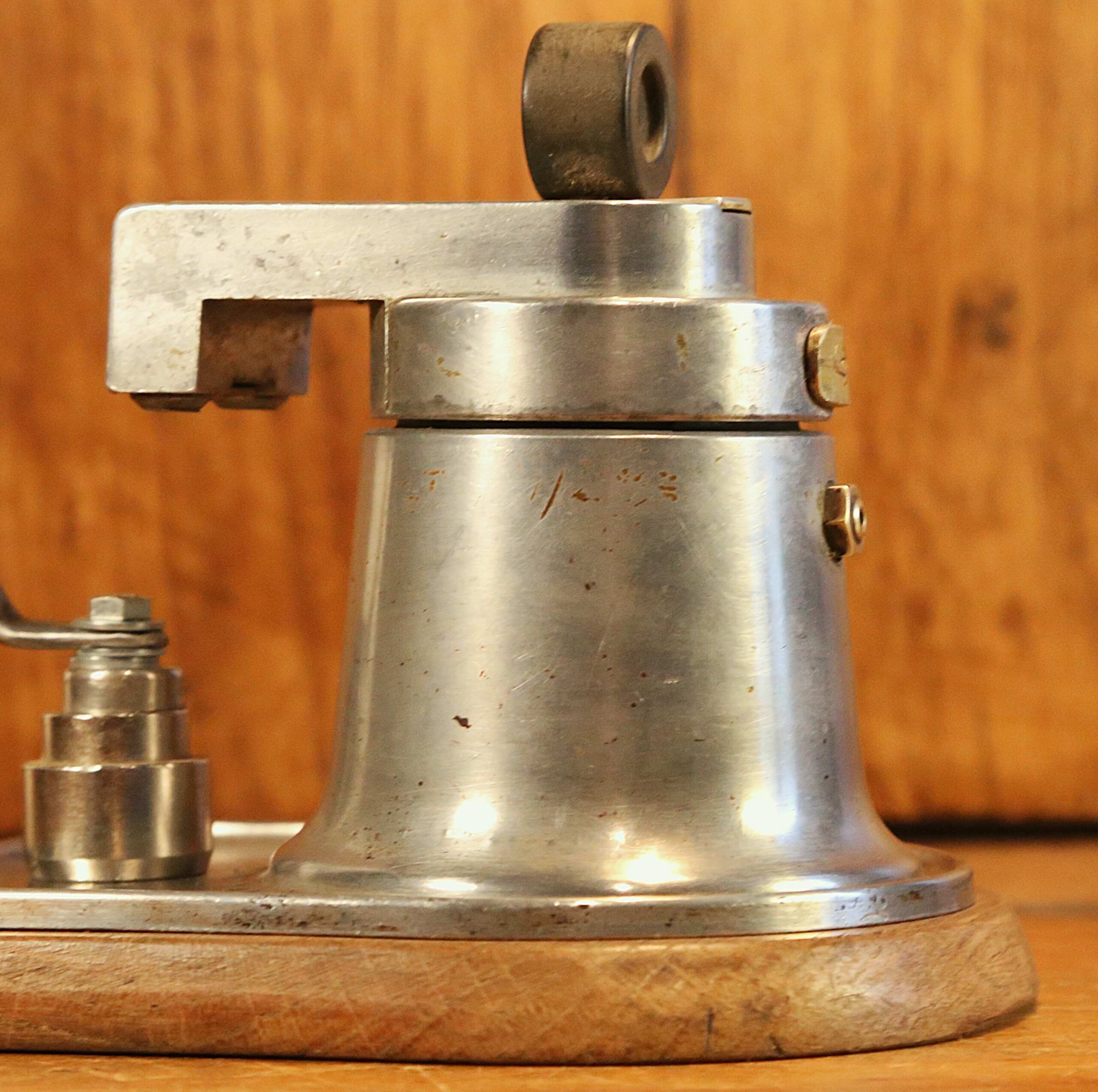 Lampe design Art Déco en métal – Image 7