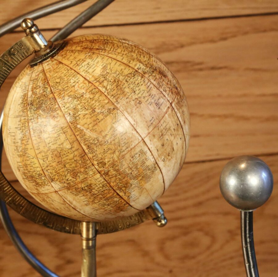 Lampe Jules Verne globe terrestre – Image 5