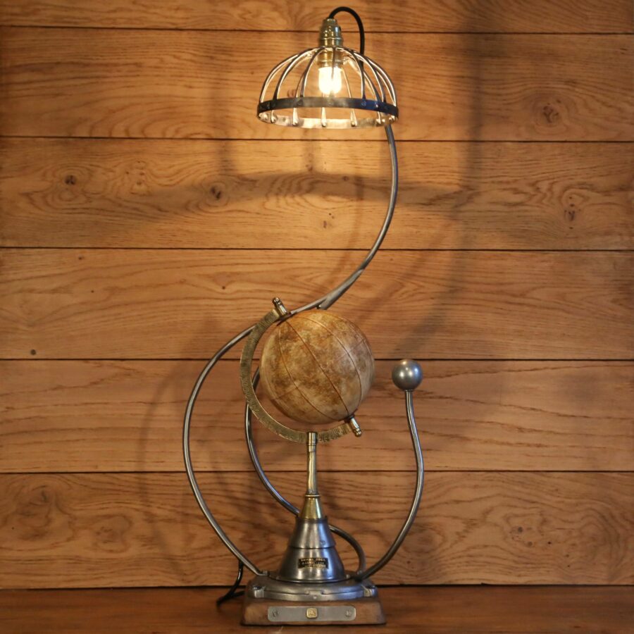 Lampe Bambou Kalani, une lampe artisanale en bambou