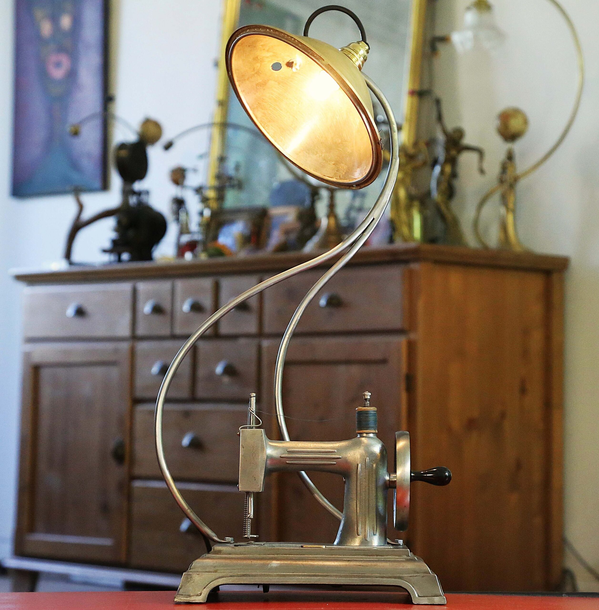 Lampe machine à coudre Art Déco – Image 3