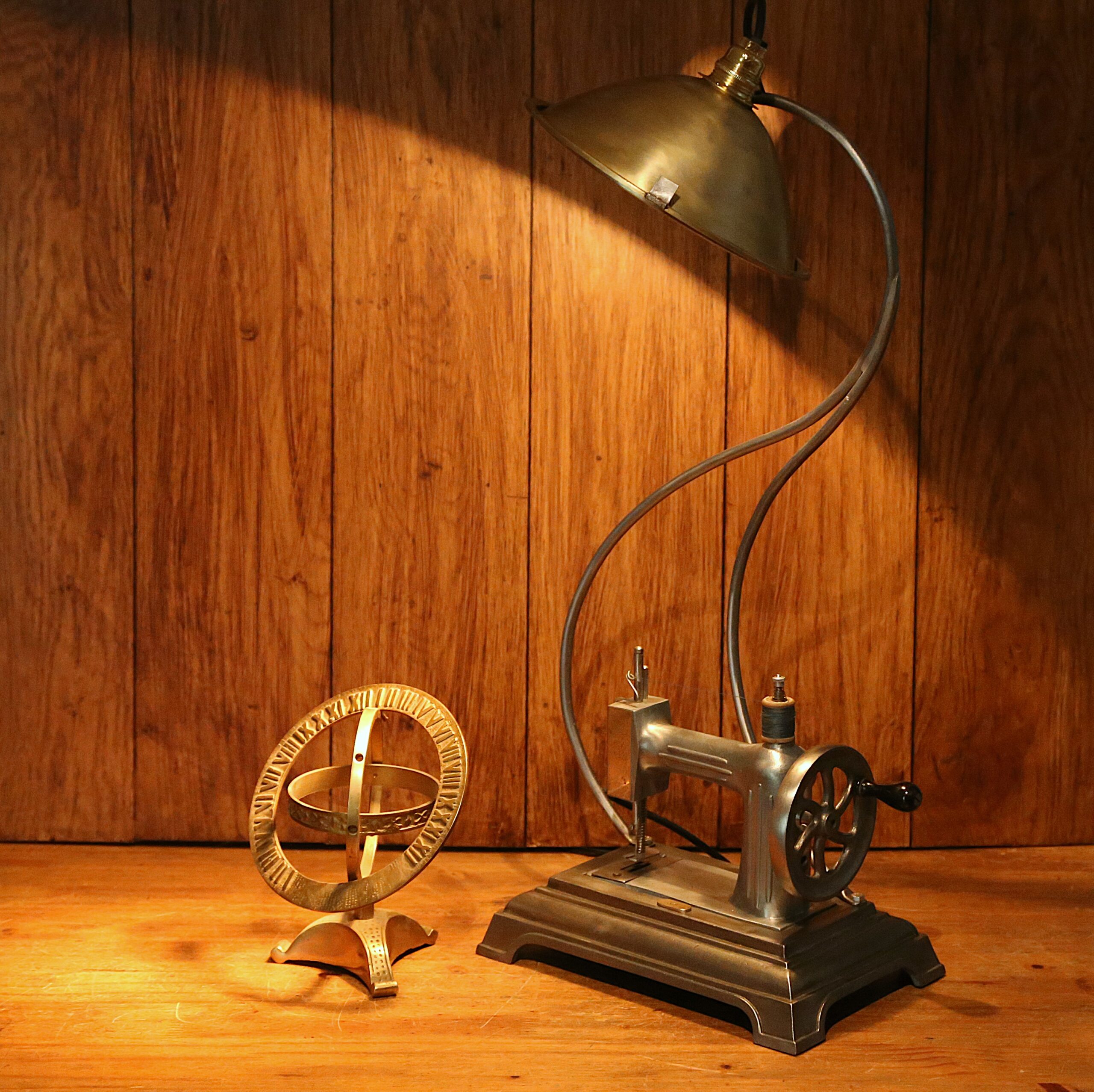 Lampe machine à coudre Art Déco – Image 8
