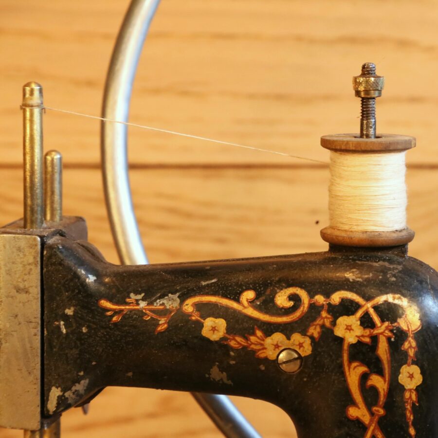 Lampe machine à coudre Art Déco – Image 6