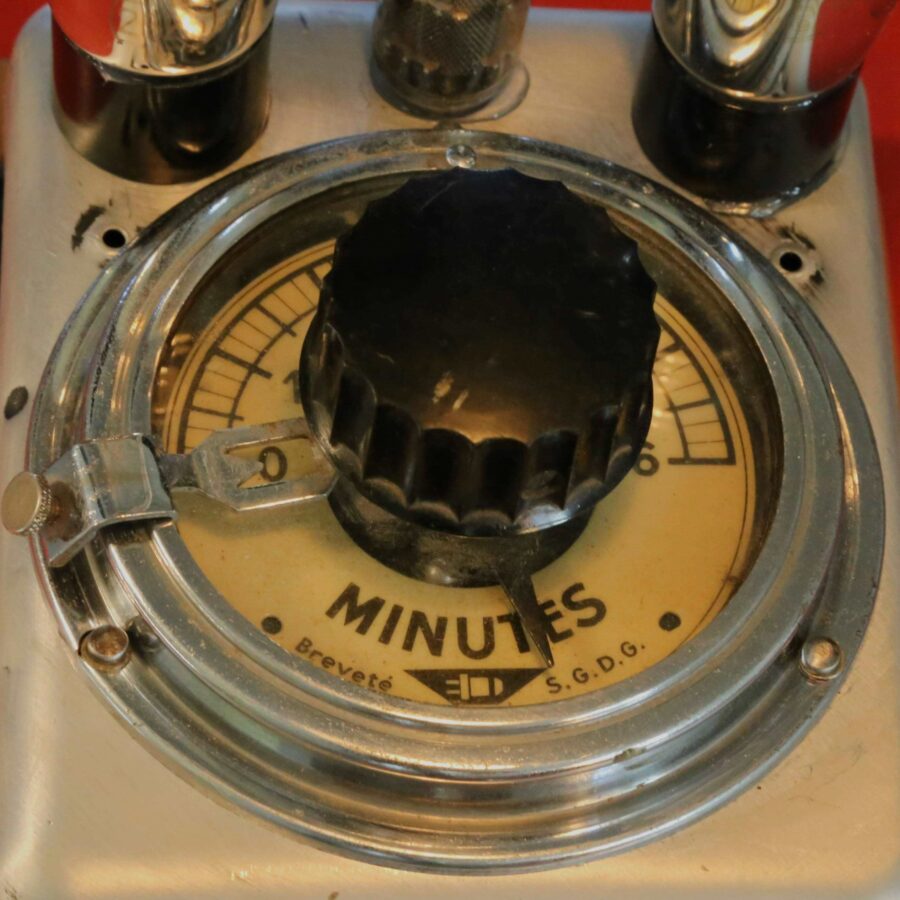 Lampe minuteur vintage bakélite métal – Image 4