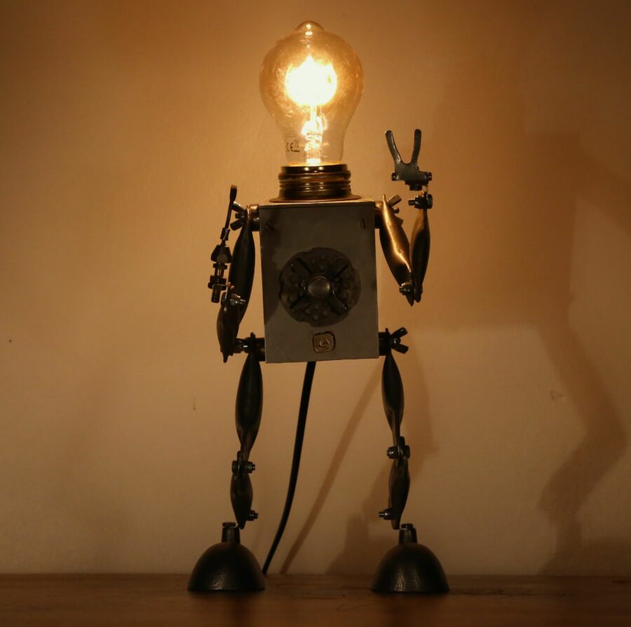 Lampe robot articulé en métal – Image 2