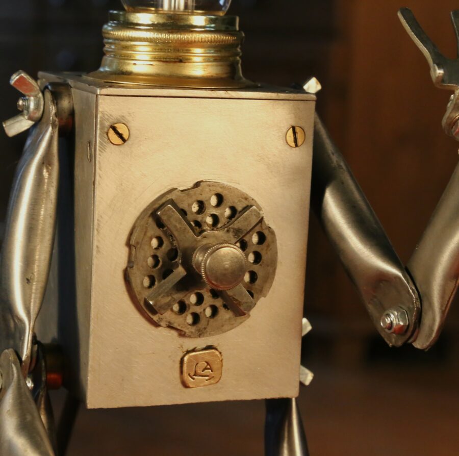Lampe robot articulé en métal – Image 5